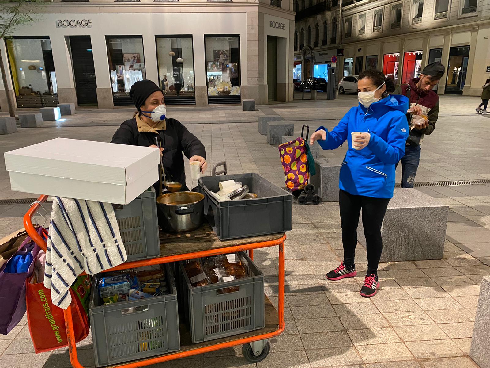 Mamaraude en maraude à Lyon