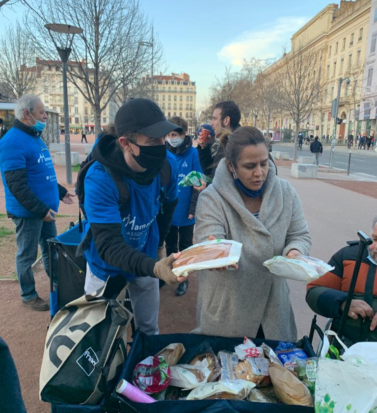 Mamaraude en maraude à Lyon